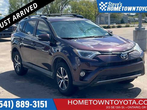 Used 2016 Toyota RAV4 XLE image 1