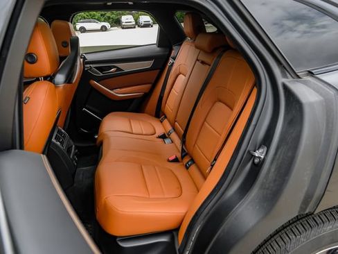 Used 2026 Jaguar F-PACE R-Dynamic S AWD/4WD image 47