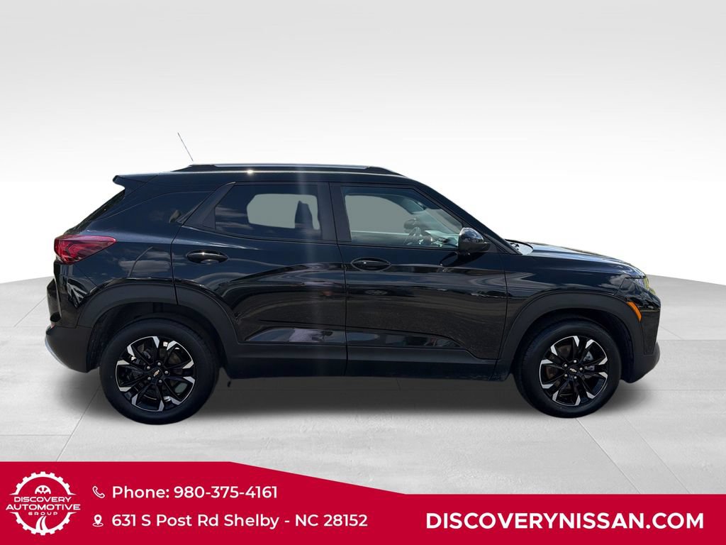 Used 2023 Chevrolet TrailBlazer LT w/ Convenience Package FWD image 5