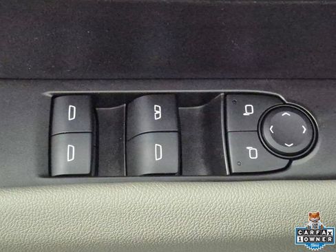 Certified 2024 Chevrolet Colorado ZR2 w/ ZR2 Convenience Package III AWD/4WD image 17