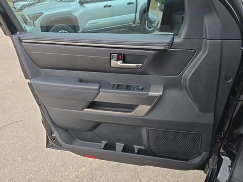 Used 2025 Toyota Tundra SR5 AWD/4WD image 27