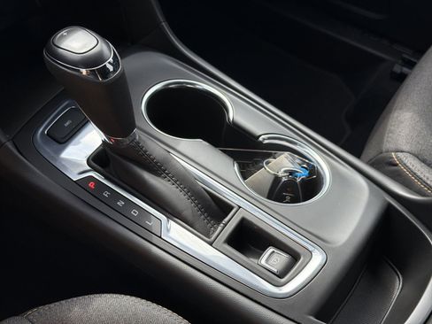 Used 2021 Chevrolet Equinox LT image 26