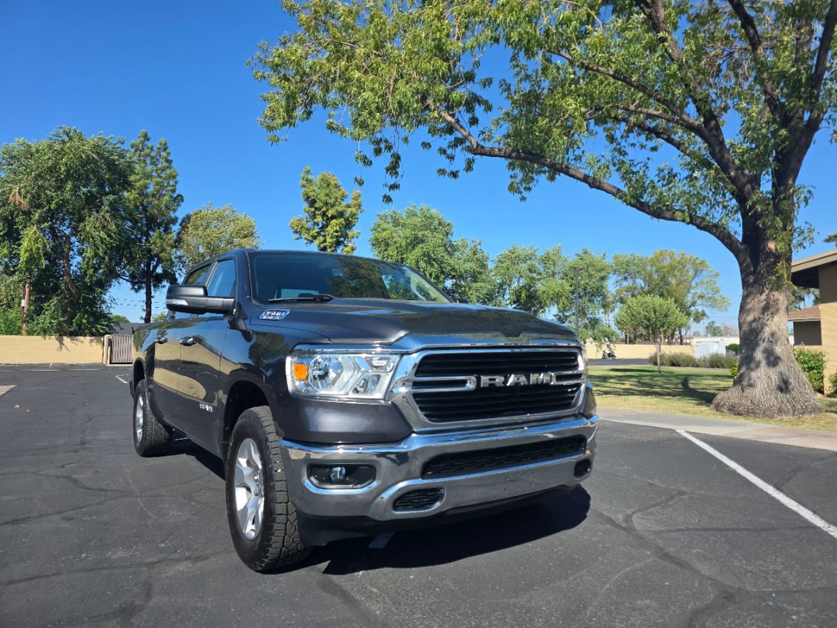 Used 2020 RAM 1500 Big Horn AWD/4WD image 1