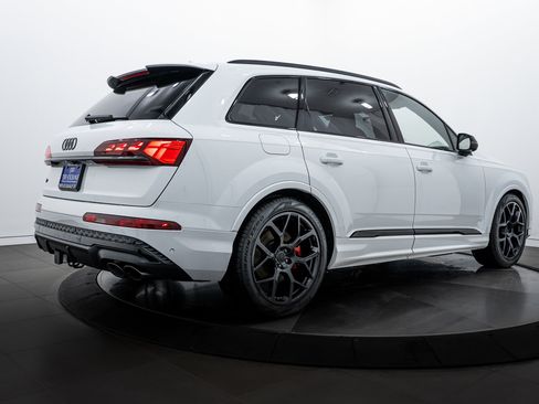 New 2026 Audi SQ7 Prestige image 4