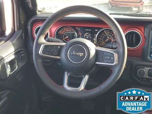 Used 2023 Jeep Gladiator Rubicon w/ LED Lighting Group image 27