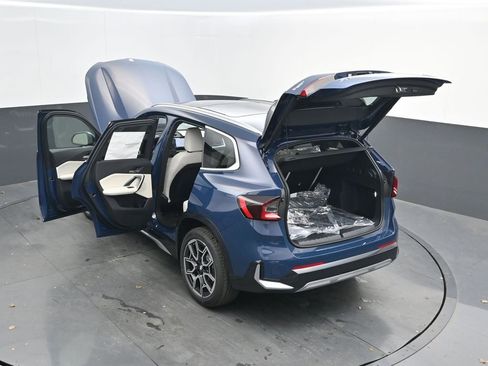 New 2026 BMW X1 xDrive28i w/ Convenience Package image 54