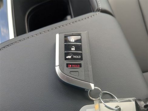 Certified 2025 Acura ADX AWD image 29