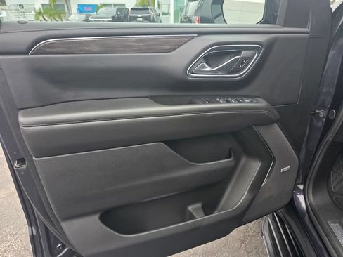 Used 2024 Chevrolet Tahoe LT RWD image 10