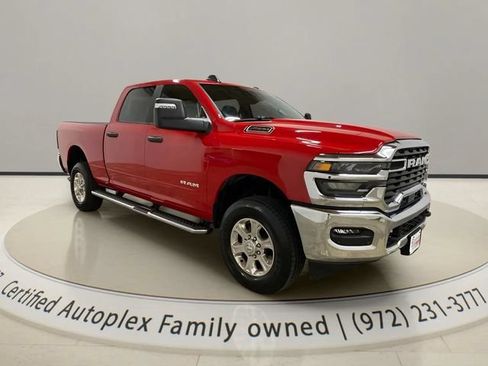 Used 2026 RAM 2500 Big Horn AWD/4WD image 7
