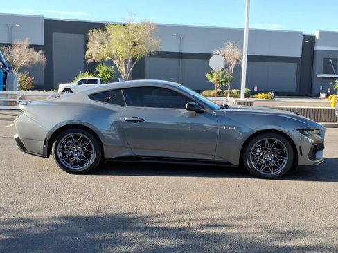 Used 2024 Ford Mustang GT Premium image 6