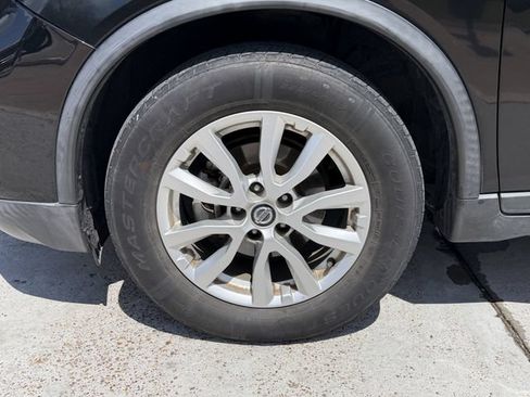 Used 2019 Nissan Rogue SV FWD image 7