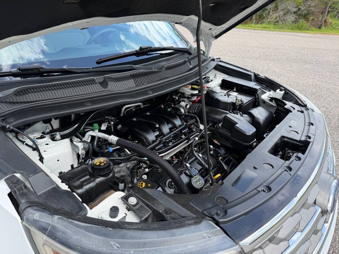 Used 2019 Ford Explorer FWD image 28