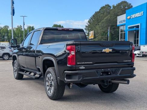 New 2025 Chevrolet Silverado 2500 Custom w/ Custom Value Package AWD/4WD image 5