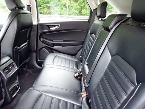 Used 2024 Ford Edge SEL w/ Convenience Package AWD/4WD image 18