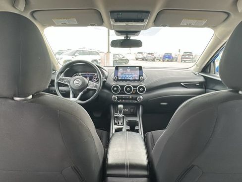 Used 2025 Nissan Sentra SV FWD image 28