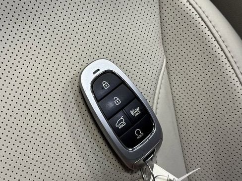 Used 2023 Hyundai Tucson SEL image 28