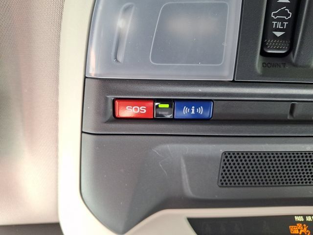 Certified 2024 Subaru Crosstrek 2.0i Premium AWD/4WD image 33