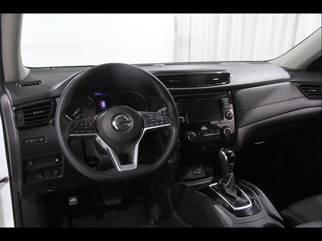 Used 2018 Nissan Rogue S AWD/4WD image 7