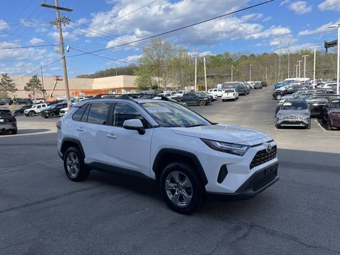 Certified 2023 Toyota RAV4 XLE w/ Convenience Package AWD/4WD image 6