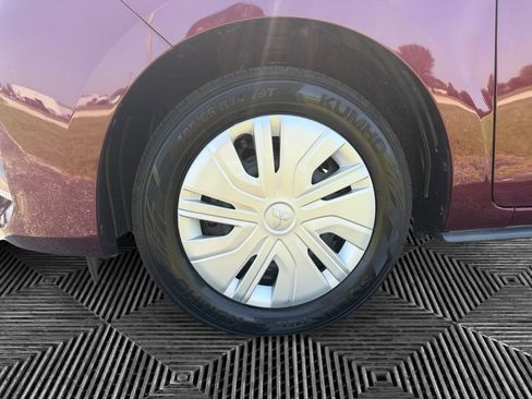 Used 2024 Mitsubishi Mirage ES FWD image 15