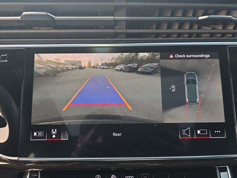 Certified 2025 Audi Q7 2.0T Premium w/ Convenience Package image 22