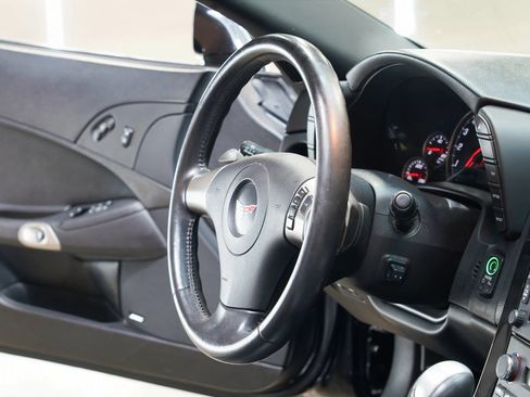 Used 2008 Chevrolet Corvette Convertible w/ Preferred Equipment Group RWD image 52