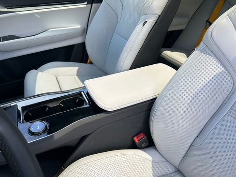 Used 2025 Polestar Polestar 3 AWD/4WD image 19