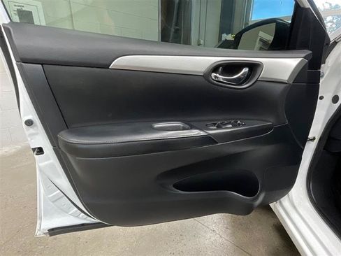 Used 2019 Nissan Sentra S FWD image 10