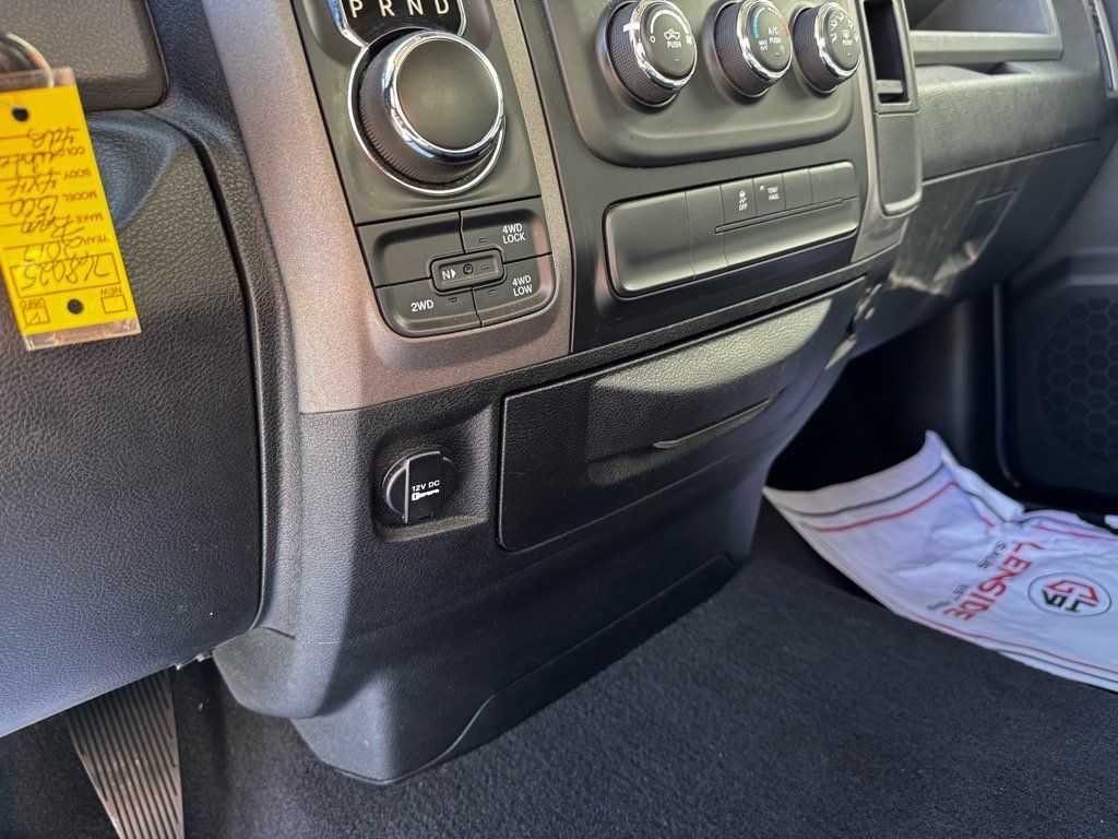 Used 2017 RAM 1500 Express w/ Express Value Package AWD/4WD image 23