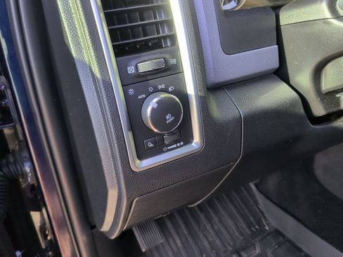 Used 2016 RAM 1500 Big Horn AWD/4WD image 17