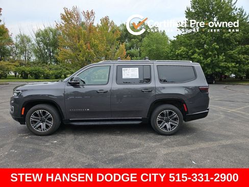 Used 2023 Jeep Wagoneer 4WD w/ Premium Group I image 1