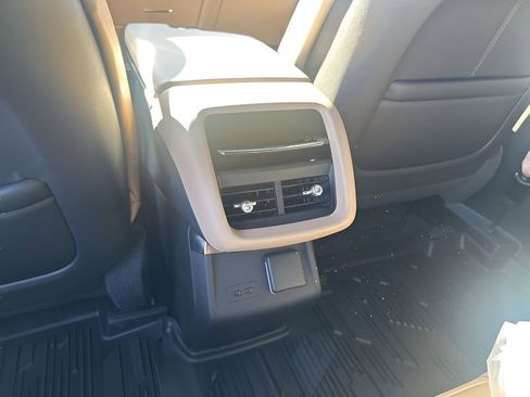 New 2026 Cadillac Lyriq Signature Luxury image 21