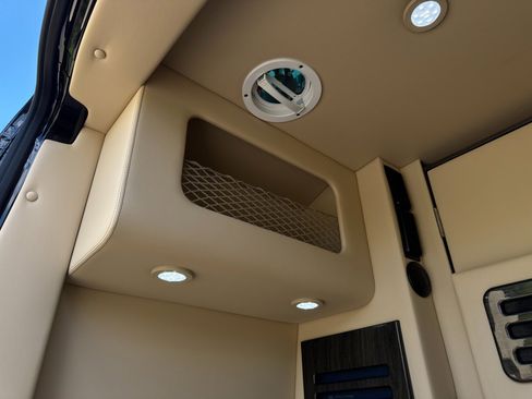 Used 2019 Mercedes-Benz Sprinter 170 image 67