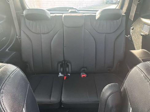 Used 2023 Hyundai Palisade Limited FWD image 35