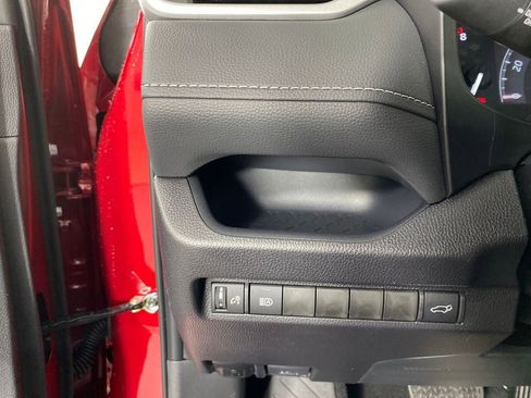 New 2025 Toyota RAV4 XLE w/ Convenience Package image 13