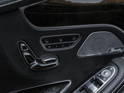Used 2015 Mercedes-Benz S 550 4MATIC Coupe image 38