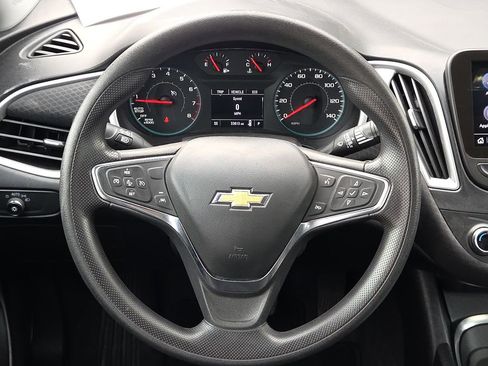 Used 2024 Chevrolet Malibu LT image 13