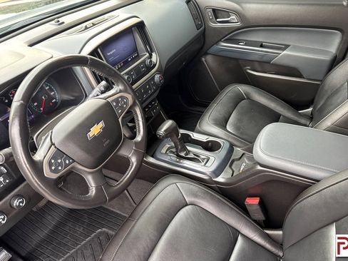 Certified 2019 Chevrolet Colorado Z71 w/ Z71 Midnight Edition AWD/4WD image 10