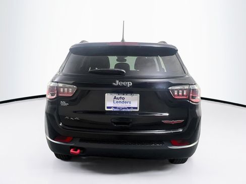 Used 2022 Jeep Compass Trailhawk w/ Sun and Sound Group AWD/4WD image 6