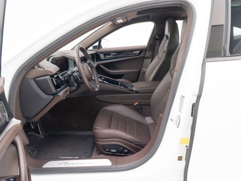 Certified 2024 Porsche Panamera image 17