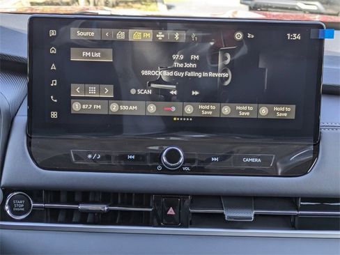 New 2025 Mitsubishi Outlander SE image 19