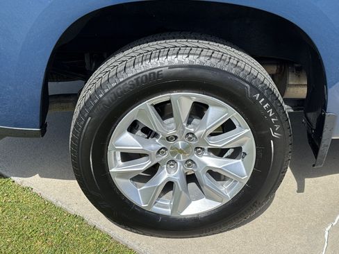 Certified 2024 Chevrolet Silverado 1500 Custom AWD/4WD image 15