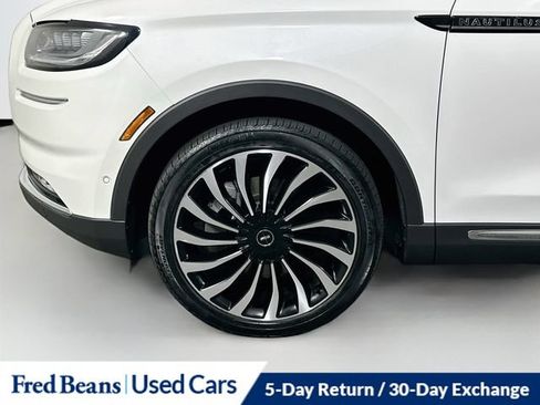 Certified 2022 Lincoln Nautilus Black Label AWD/4WD image 40