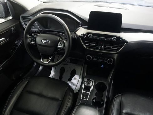 Used 2022 Ford Escape SEL w/ Technology Package image 32