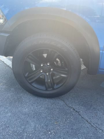Used 2024 RAM 1500 Warlock AWD/4WD image 31