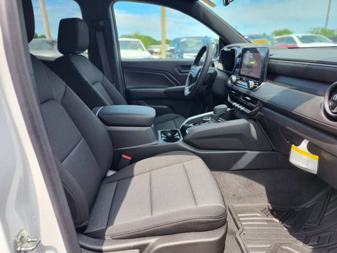 New 2026 Chevrolet Colorado Trail Boss AWD/4WD image 9
