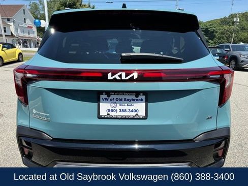 Used 2024 Kia Seltos SX w/ SX Sunroof Package image 8