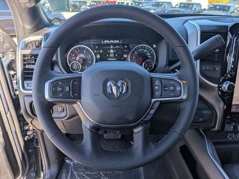 New 2026 RAM 2500 Big Horn AWD/4WD image 17