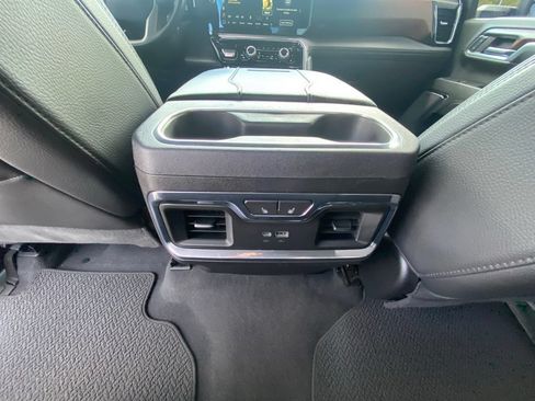 Used 2024 GMC Sierra 2500 Denali w/ Denali Reserve Package AWD/4WD image 27