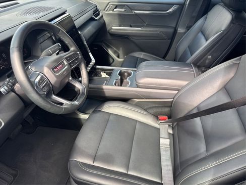 Used 2024 GMC Acadia Elevation w/ Trailering Package image 13